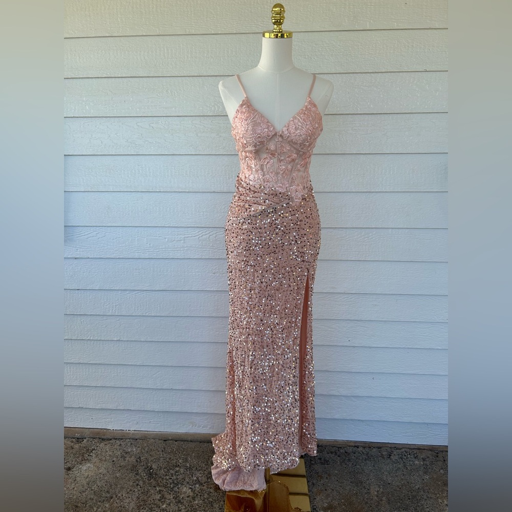 Elegant Pink Sequin Evening Gown